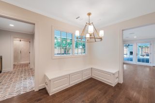 It’s always the extra touches that make a home On Point. 

From built in breakfast nooks to custom made chicken wire cabinets, our team takes the details of your dreams and turns them into reality.
-
-
-
#onpointcustomhomes #customhomes #homebuilder #houstonhome