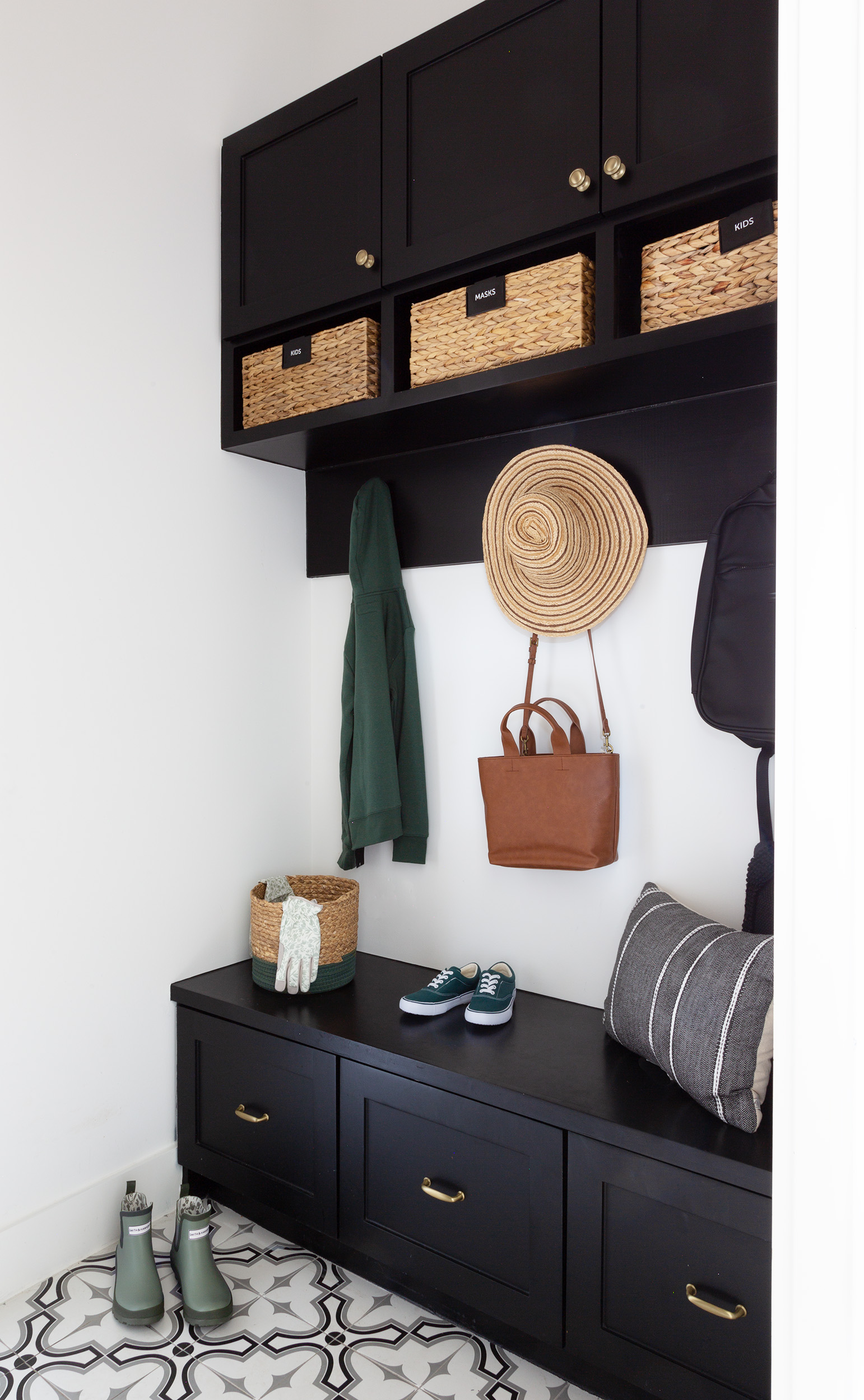 Home Design Features That Simplify Family Routines