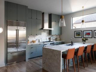 The kitchen is the heart of every home - a warm and inviting spot where we come together to share delicious meals and create wonderful memories with loved ones!🍳 🍴