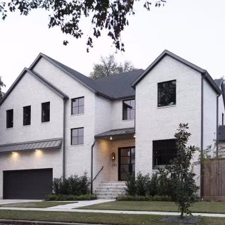 Houston summers test everything from the insulation to the roofline to the HVAC load.

We think about each part, together, in the design phase. After all, those systems don’t work in isolation. A home that stays comfortable in August without running the AC into the ground isn’t luck. It’s a series of decisions made long before anyone picked a thermostat.
-
-
-
#onpointcustomhomes #HoustonCustomHomes #houstonluxuryhomes #HoustonLiving